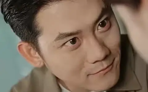 《盖世》：打破常规的英雄史诗，一场关于自我救赎与宿命抗争的震撼之旅！