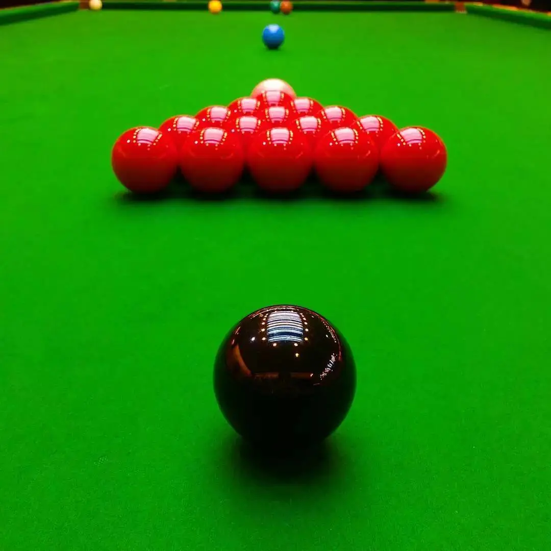 斯诺克北爱尔兰公开赛：曹宇鹏迎战迪伦·埃默里，胜负难料的第二轮对决，谁能感动全场？